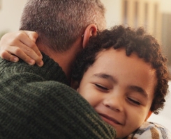 Pai é quem cria: conheça o reconhecimento de paternidade socioafetiva.