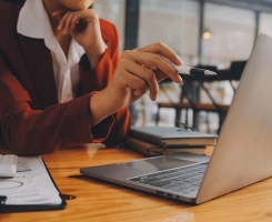 Precisa de uma procuração urgente e está longe? Dá pra resolver online.